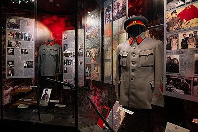 漫画《黑暗之夜：金属》改编手游《DC：黑暗联盟》3月推出